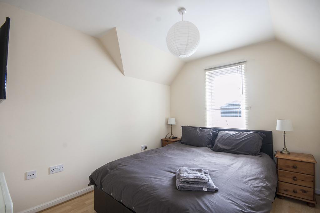 8 Varis Apartments Forres Luaran gambar
